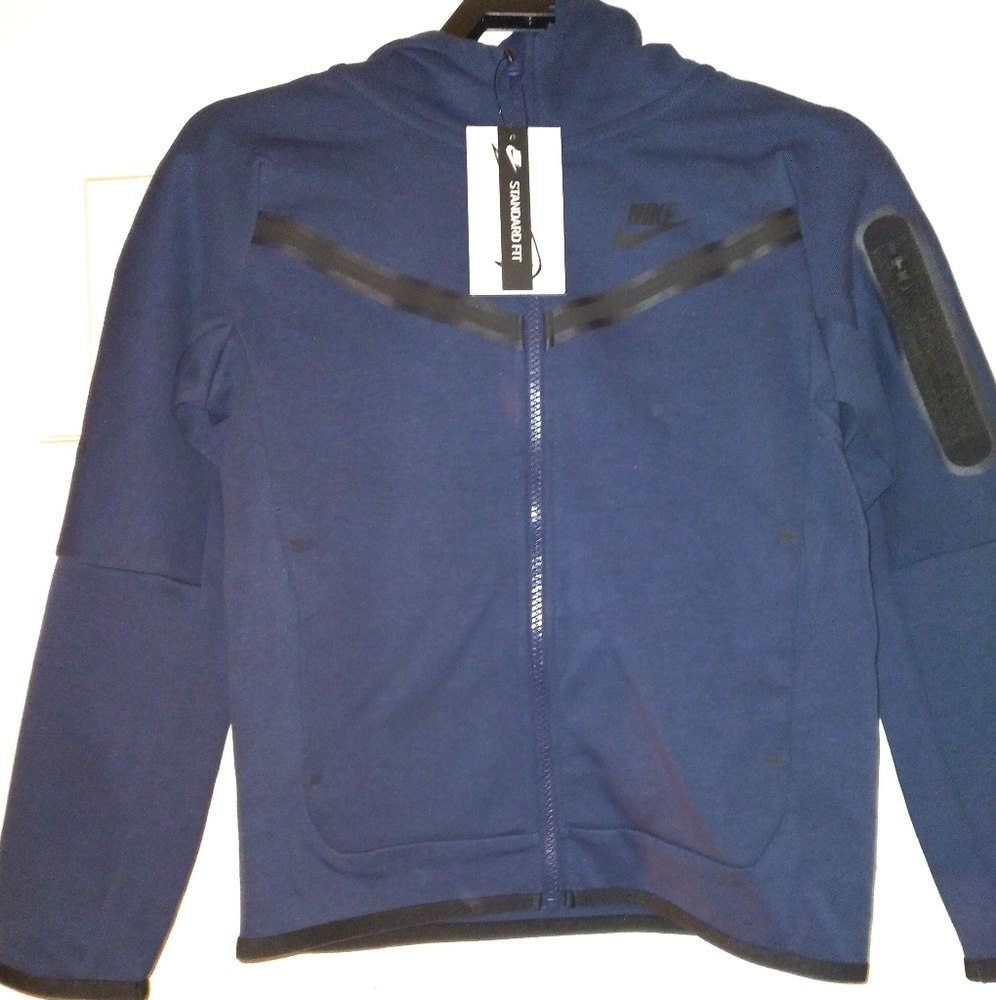 Nike Boys Hoodies